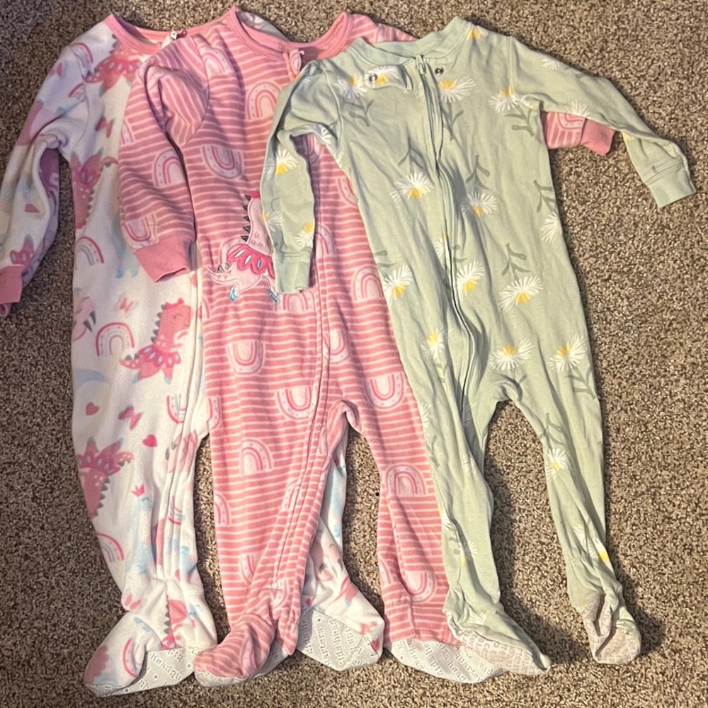 Kids Headquarters and Carter’s Pink and Green Footies Set Pajamas Fleece